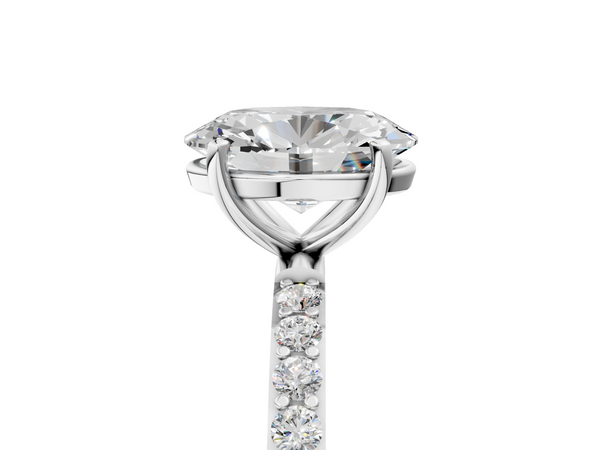 White gold Oval Cut Diamond Pavé Band Solitaire Ring with Four-Prong Setting_5