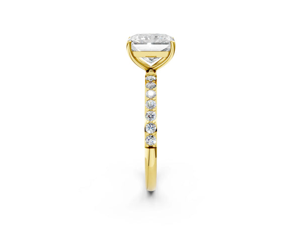 Yellow gold Radiant Cut Diamond Pavé Band Solitaire Ring with Four-Prong Setting_20