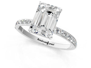 White gold Emerald Cut Diamond Pavé Band Solitaire Ring with Four-Prong Setting_43