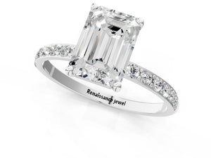 White gold Emerald Cut Diamond Pavé Band Solitaire Ring with Four-Prong Setting_91
