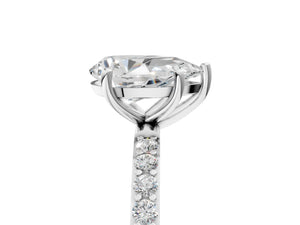 White gold Pear Cut Diamond Pavé Band Solitaire Ring with Four-Prong Setting_101