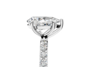 White gold Pear Cut Diamond Pavé Band Solitaire Ring with Four-Prong Setting_17
