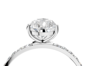 White gold Pear Cut Diamond Pavé Band Solitaire Ring with Four-Prong Setting_4