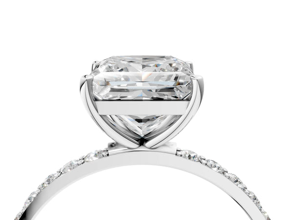 White gold Princess Cut Diamond Pavé Band Solitaire Ring with Four-Prong Setting_40