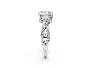 White gold Princess Solitaire Twist Band with Pavé Setting and Four-Prong Setting_44