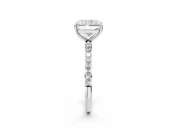 White gold Radiant Cut Diamond Pavé Band Solitaire Ring with Four-Prong Setting_110