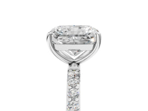 White gold Radiant Cut Diamond Pavé Band Solitaire Ring with Four-Prong Setting_119