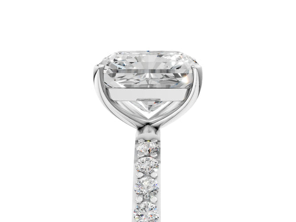 White gold Radiant Cut Diamond Pavé Band Solitaire Ring with Four-Prong Setting_125