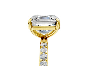 Yellow gold Asscher Cut Diamond Pavé Band Solitaire Ring with Four-Prong Setting_71