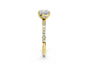 Yellow gold Cushion Cut Diamond Pavé Band Solitaire Ring with Four-Prong Setting_110