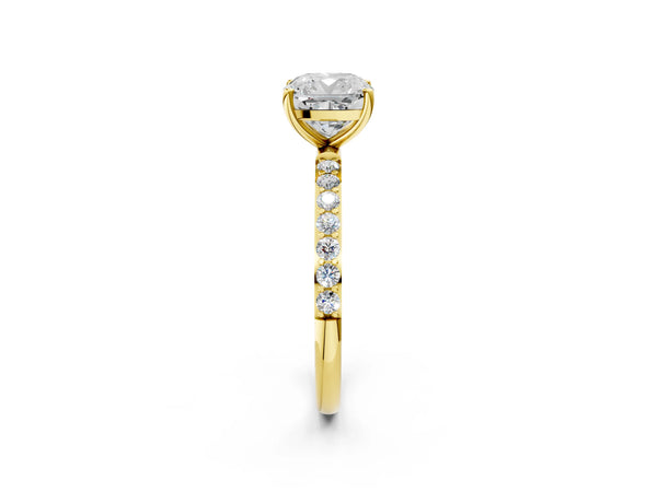 Yellow gold Cushion Cut Diamond Pavé Band Solitaire Ring with Four-Prong Setting_110