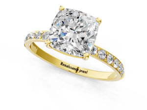 Yellow gold Cushion Cut Diamond Pavé Band Solitaire Ring with Four-Prong Setting_67