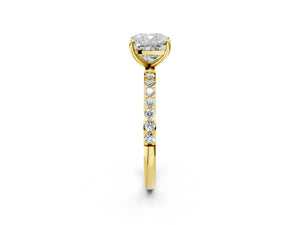 Yellow gold Cushion Cut Diamond Pavé Band Solitaire Ring with Four-Prong Setting_74