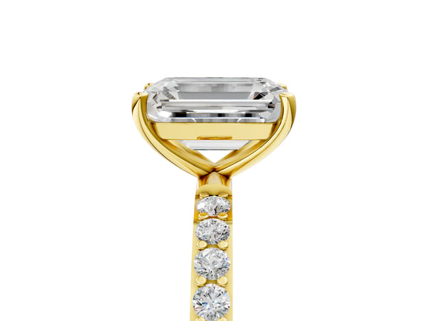 Yellow gold Emerald Cut Diamond Pavé Band Solitaire Ring with Four-Prong Setting_101