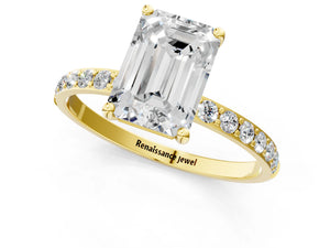 Yellow gold Emerald Cut Diamond Pavé Band Solitaire Ring with Four-Prong Setting_79