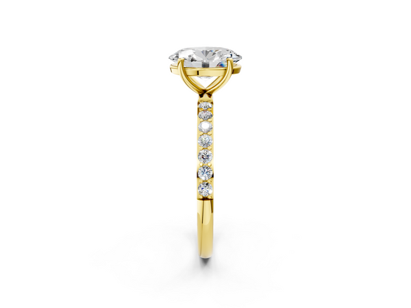 Yellow gold Oval Cut Diamond Pavé Band Solitaire Ring with Four-Prong Setting_2