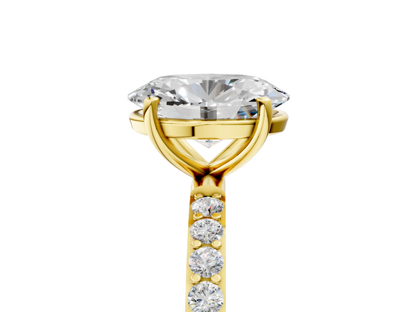 Yellow gold Oval Cut Diamond Pavé Band Solitaire Ring with Four-Prong Setting_5