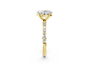 Yellow gold Oval Cut Diamond Pavé Band Solitaire Ring with Four-Prong Setting_86