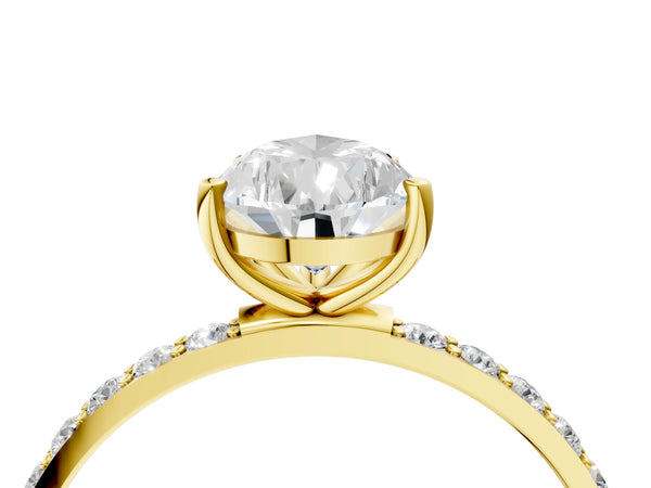 Yellow gold Pear Cut Diamond Pavé Band Solitaire Ring with Four-Prong Setting_58
