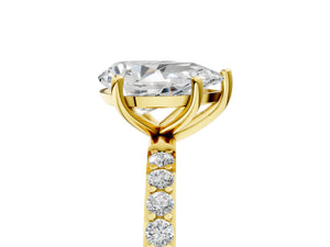 Yellow gold Pear Cut Diamond Pavé Band Solitaire Ring with Four-Prong Setting_59