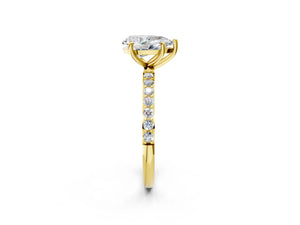 Yellow gold Pear Cut Diamond Pavé Band Solitaire Ring with Four-Prong Setting_62