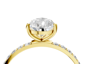 Yellow gold Pear Cut Diamond Pavé Band Solitaire Ring with Four-Prong Setting_82