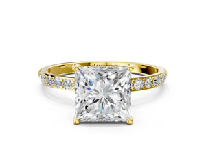 Yellow gold Princess Cut Diamond Pavé Band Solitaire Ring with Four-Prong Setting_96