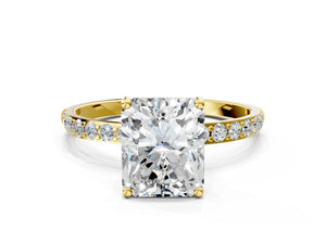 Yellow gold Radiant Cut Diamond Pavé Band Solitaire Ring with Four-Prong Setting_114