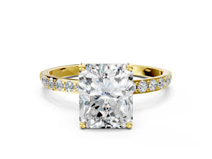 Yellow gold Radiant Cut Diamond Pavé Band Solitaire Ring with Four-Prong Setting_12