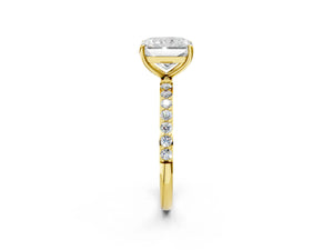 Yellow gold Radiant Cut Diamond Pavé Band Solitaire Ring with Four-Prong Setting_32