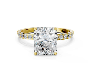 Yellow gold Radiant Cut Diamond Pavé Band Solitaire Ring with Four-Prong Setting_36