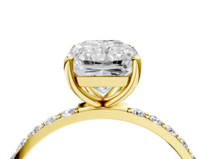 Yellow gold Radiant Cut Diamond Pavé Band Solitaire Ring with Four-Prong Setting_70