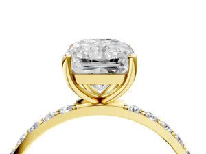 Yellow gold Radiant Cut Diamond Pavé Band Solitaire Ring with Four-Prong Setting_94